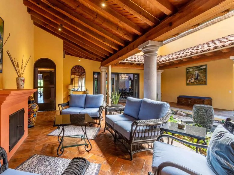 Casa Vista Picachos — 5 photos