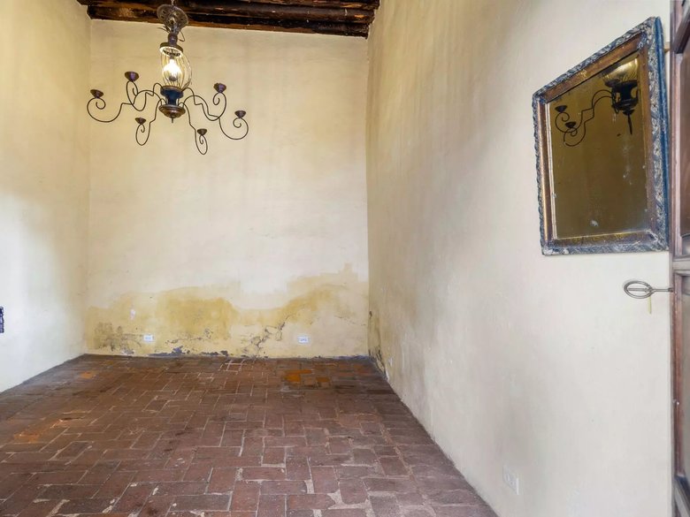 Casa Canal 42 — 15 photos