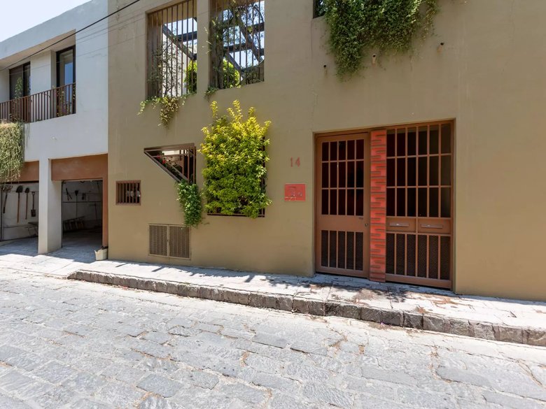 Exquisite Home in Prime San Miguel de Allende Location — 25 photos