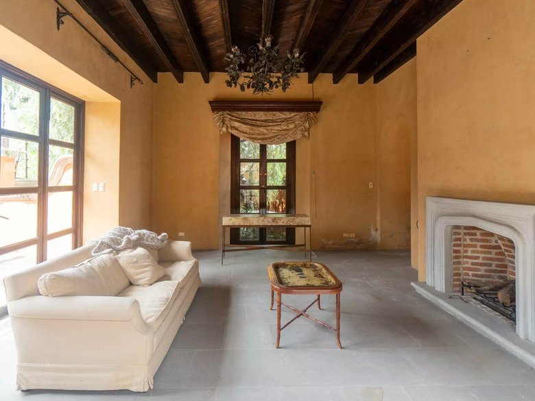 La Casona de los Cinco Patios — 12 photos