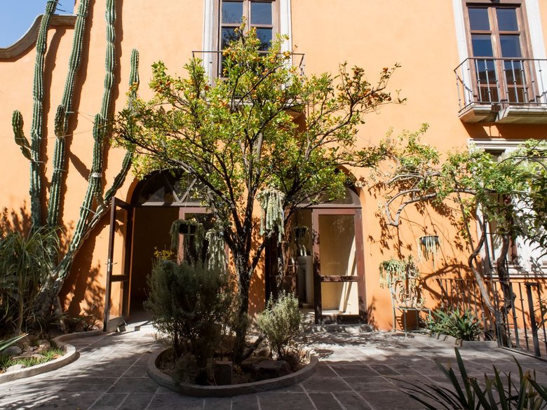La Casona de los Cinco Patios — 33 photos