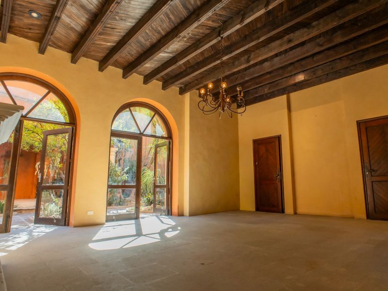 La Casona de los Cinco Patios — 20 photos