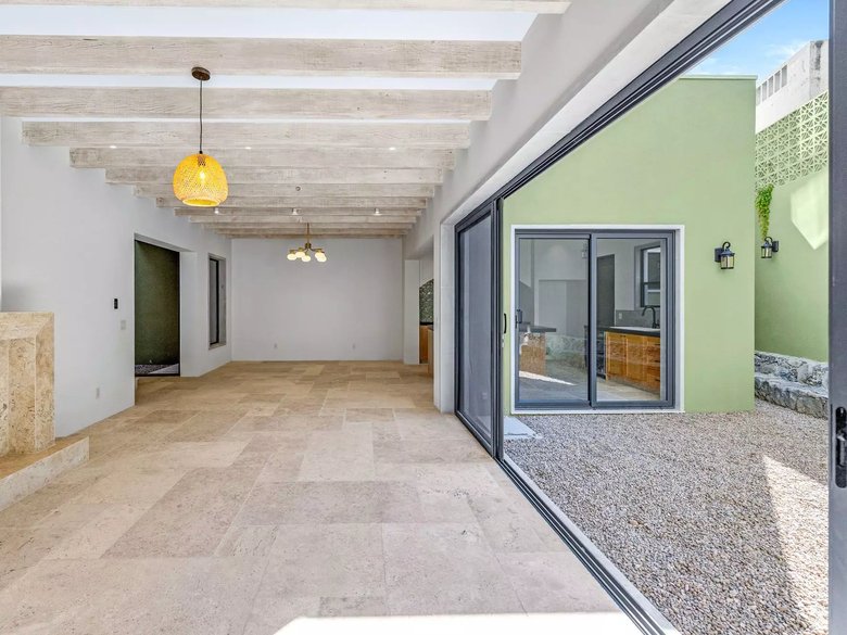 Casa Grillo — 2 photos
