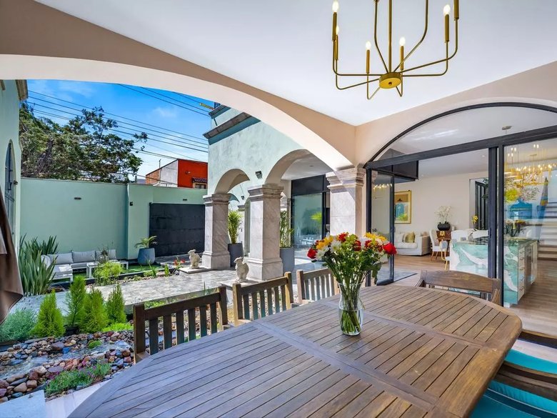 Casa Angel — 6 photos