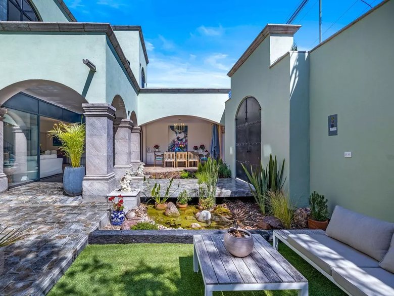 Casa Angel — 2 photos