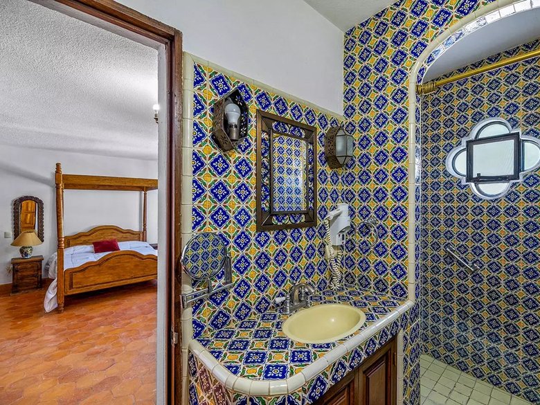 Casa M — 13 photos
