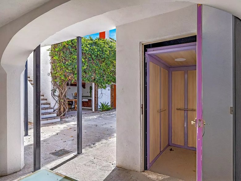 Casa M — 10 photos