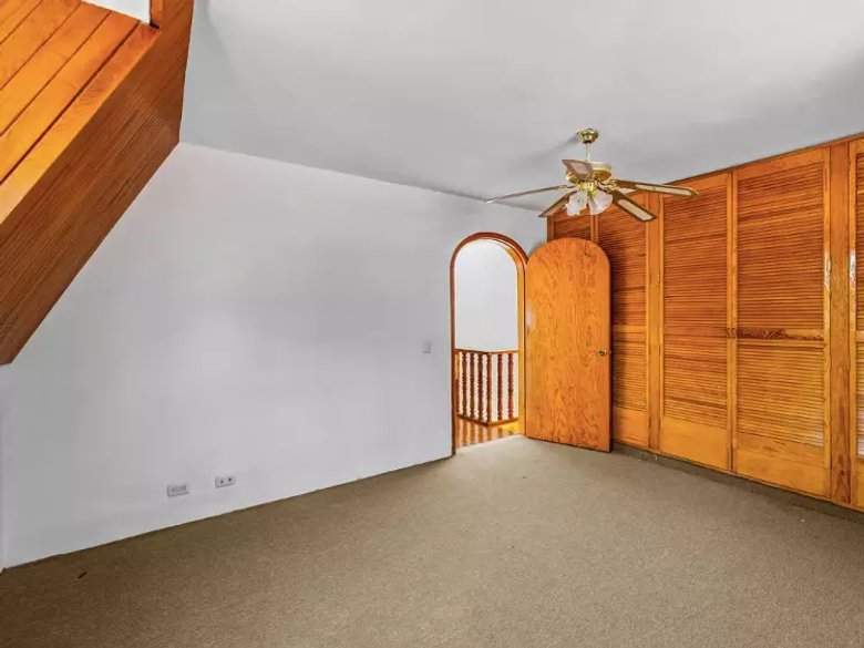 CASA ROMANA — 18 photos