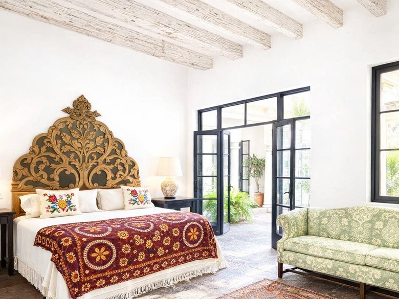 Breathtaking Casa Blanca — 23 photos