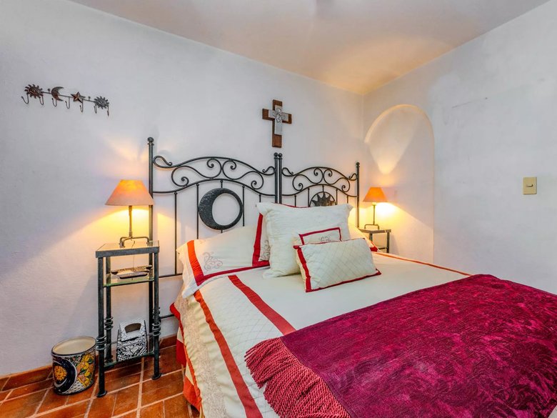 CASA LA TOSCANA — 6 photos