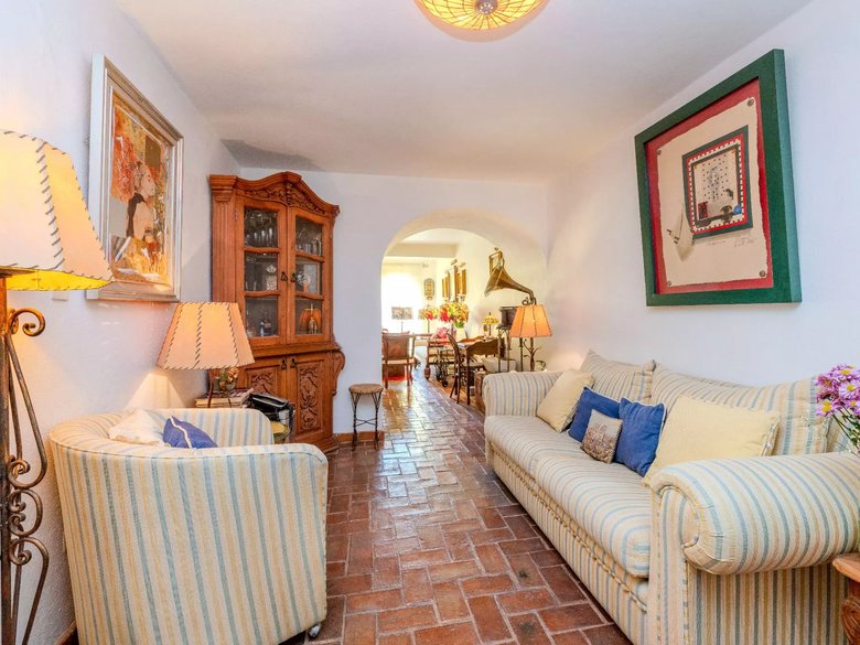 CASA LA TOSCANA — 4 photos