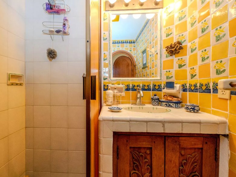 CASA LA TOSCANA — 11 photos