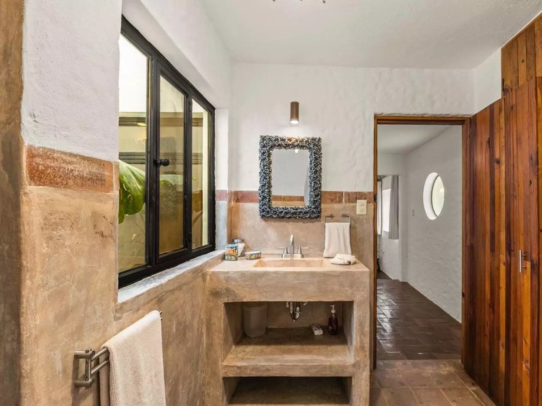 Casa Dos Monos — 9 photos