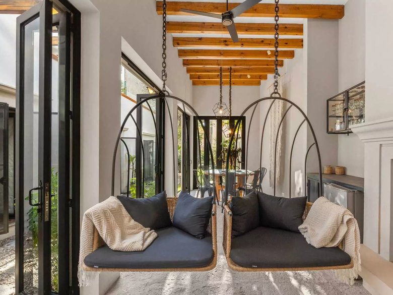 Casa Dos Monos — 15 photos