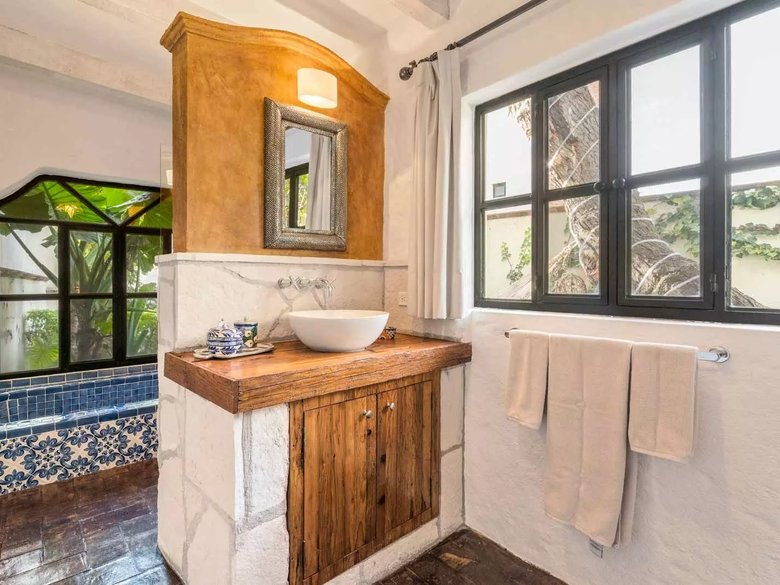 Casa Dos Monos — 19 photos