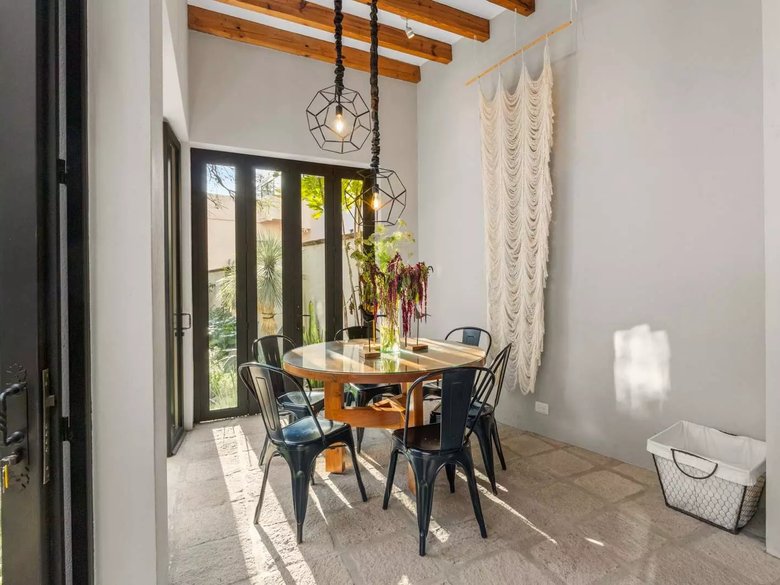 Casa Dos Monos — 16 photos