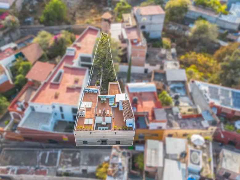 Casa Dos Monos — 25 photos