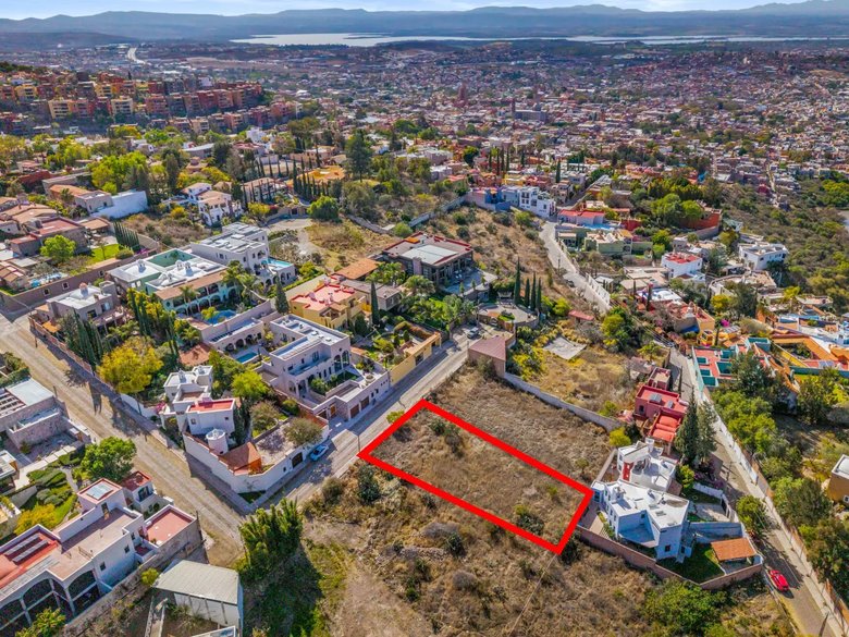 La Colina Lot — 6 photos