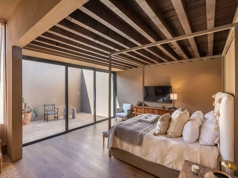 Casa 24 — 4 photos