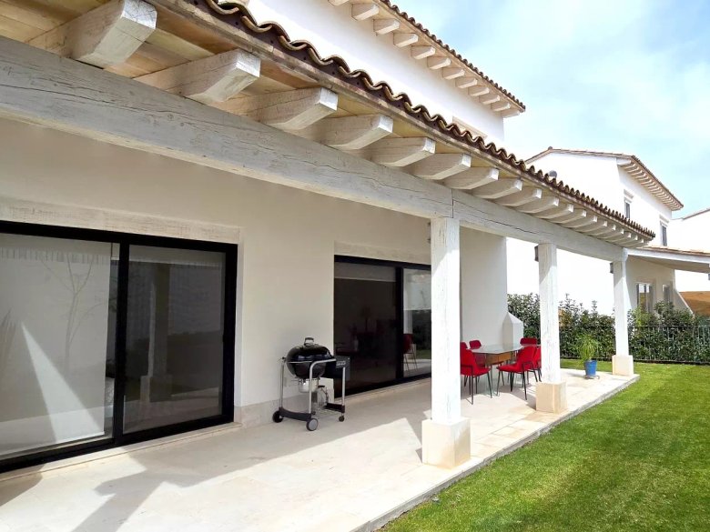 Casa Pirules — 8 photos