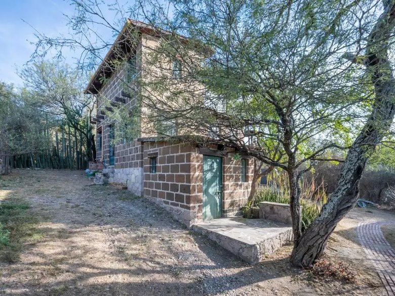Casa Bosque — 23 photos