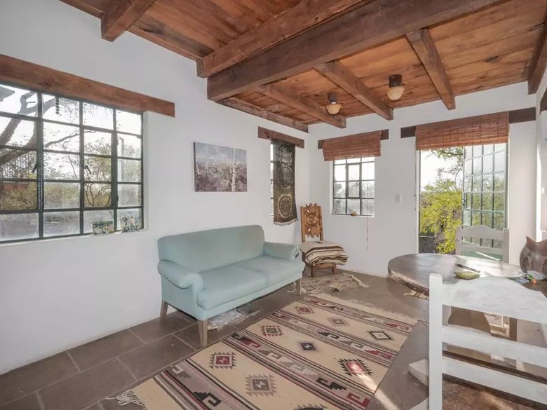 Casa Bosque — 8 photos