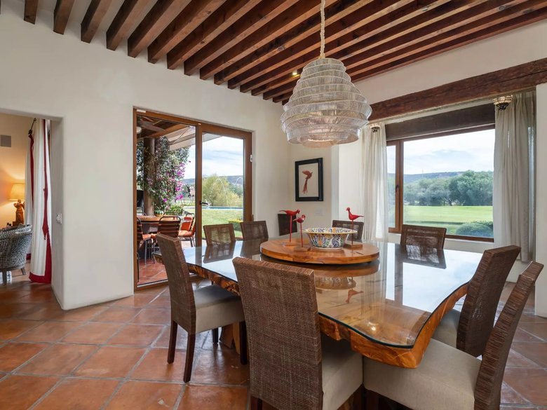 Casa del Lago — 2 photos