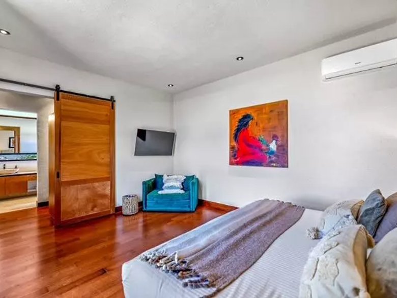 Casa Tres Olivos — 11 photos