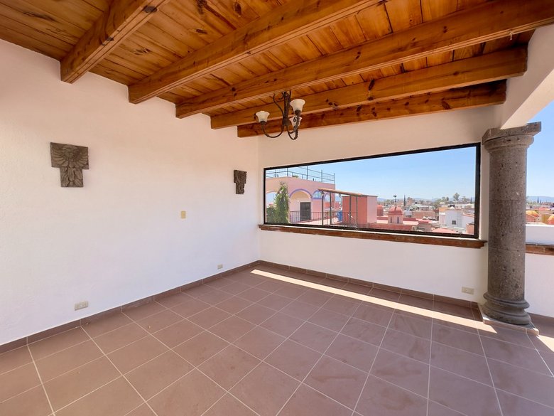 Casa Colorada — 23 photos