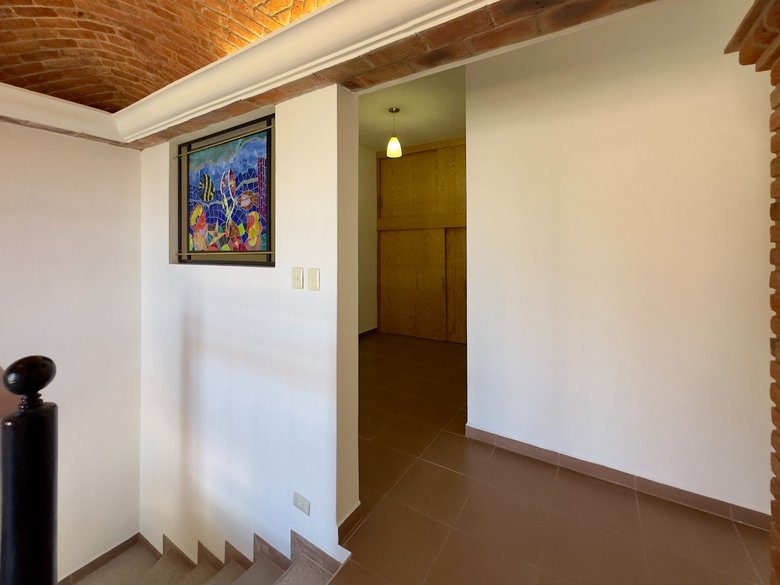 Casa Colorada — 17 photos