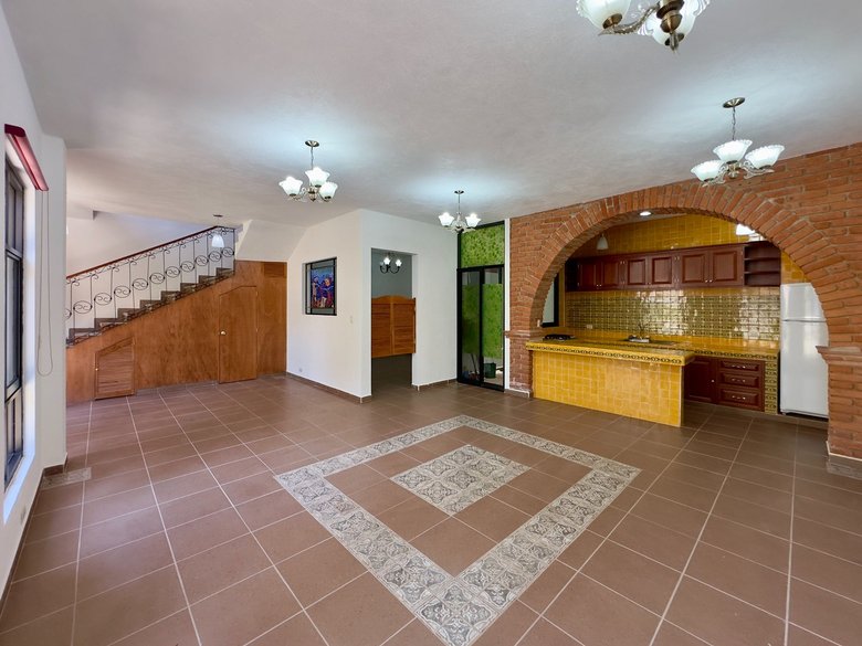 Casa Colorada — 9 photos
