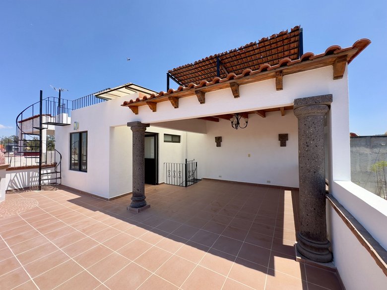 Casa Colorada — 24 photos