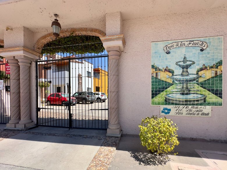 Casa Colorada — 26 photos