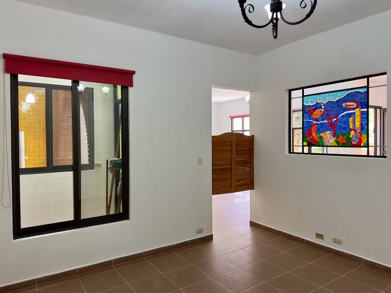 Casa Colorada — 6 photos
