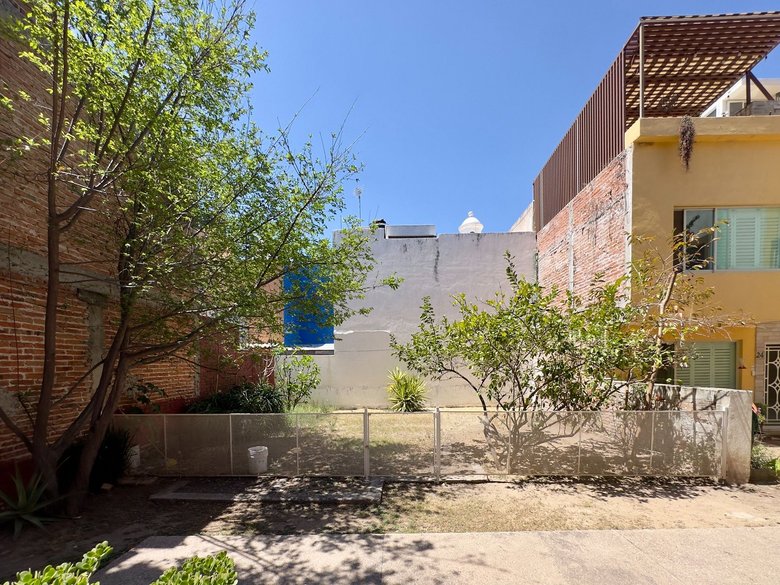 Terreno Paseo de las Fuentes — 10 photos
