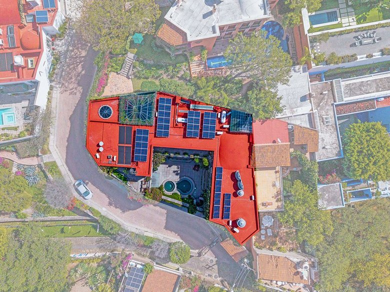 Casa Key He — 22 photos