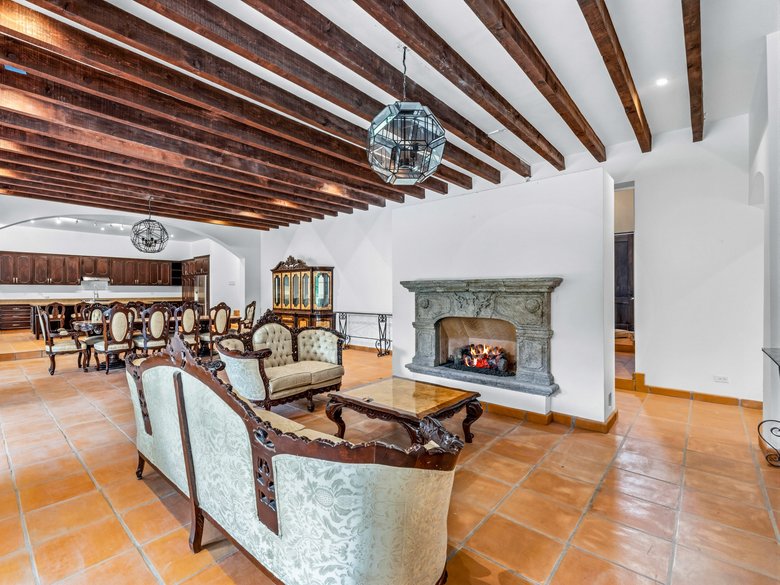 Casa Green — 6 photos
