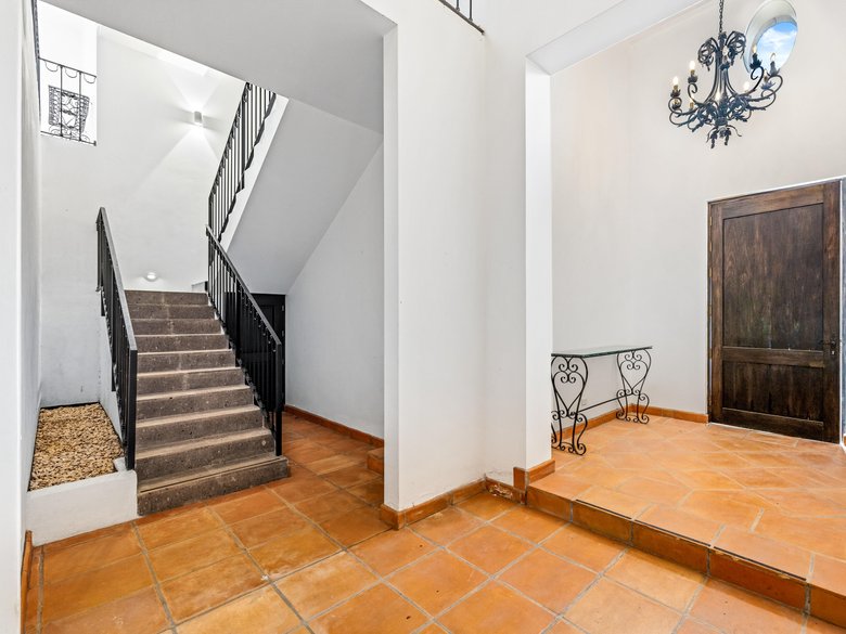 Casa Green — 12 photos