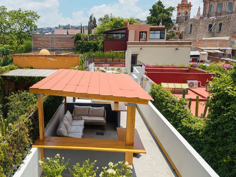 Casa 77 — 13 photos