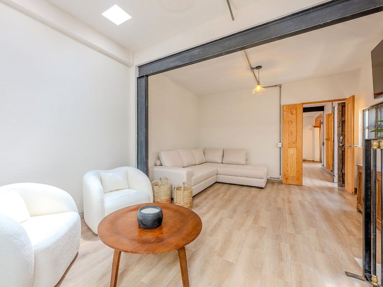 Casa 77 — 20 photos