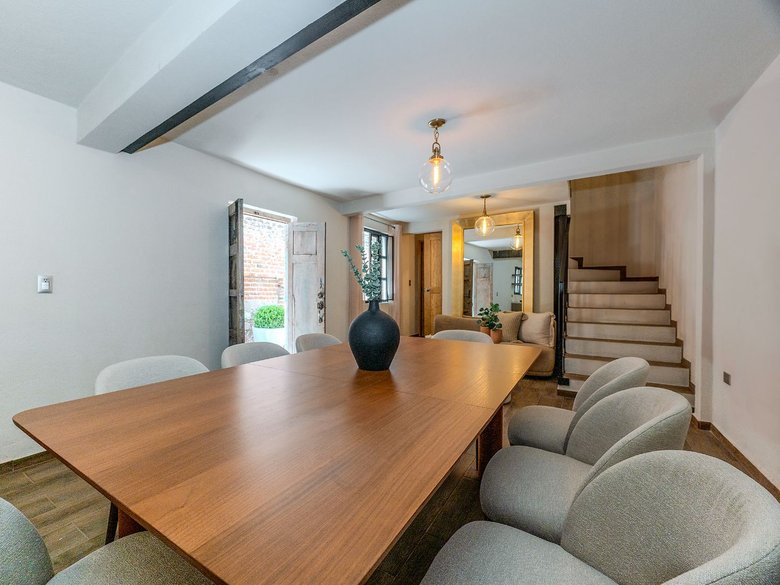 Casa 77 — 6 photos