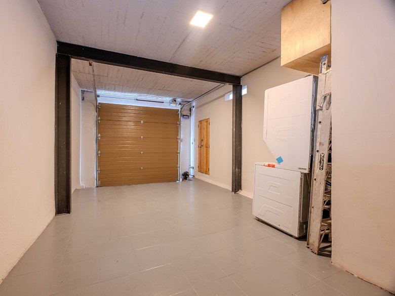 Casa 77 — 25 photos