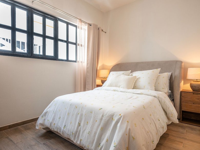Casa 77 — 10 photos