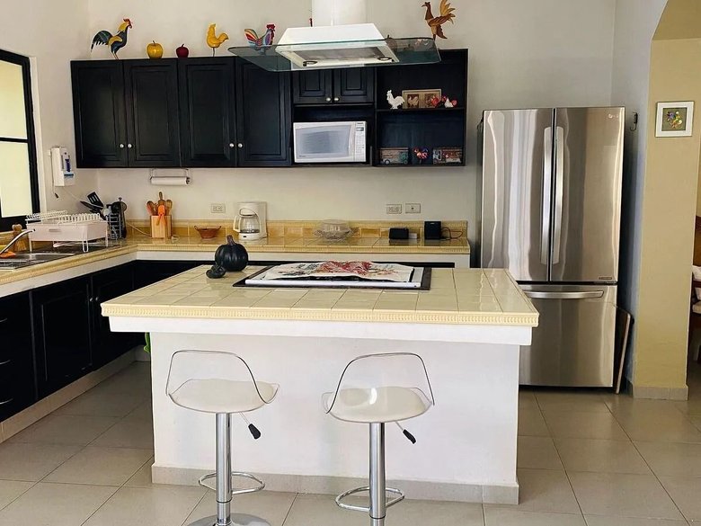 Casa Magenta — 10 photos