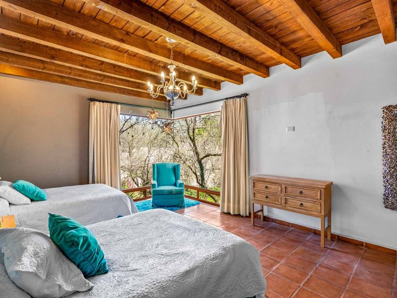 Casa Puerta Azul — 16 photos