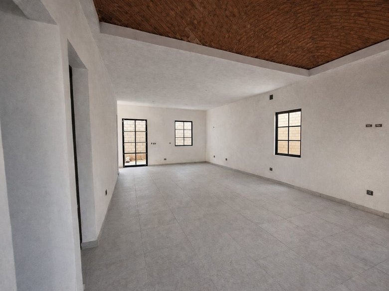 CASA CRISTINA — 6 photos