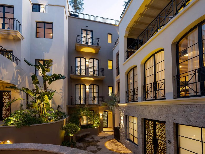 Luxury Penthouse 2 Bedrooms with Private Rooftop - Paseo del Centro — 25 photos