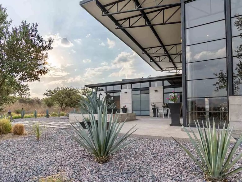 Casa Marfa — 22 photos