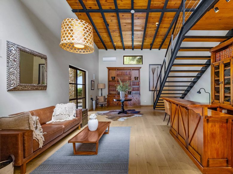 Villa Ecuestre — 8 photos