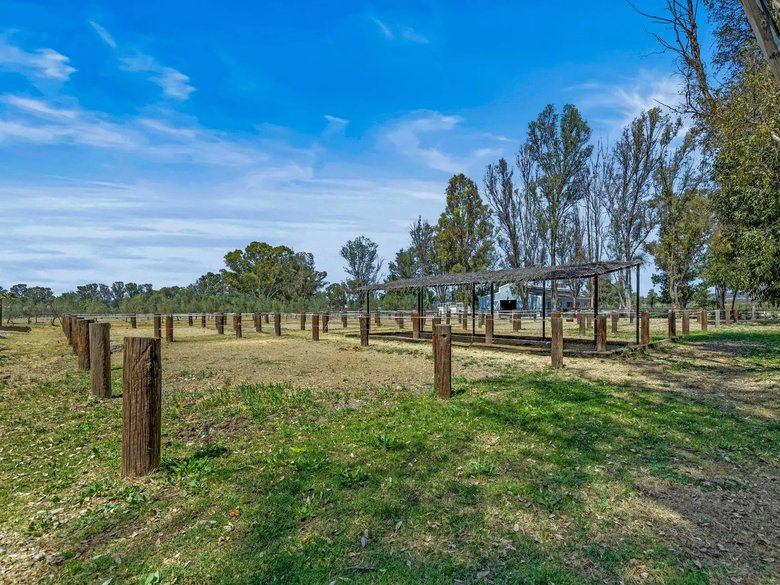 Villa Ecuestre — 7 photos